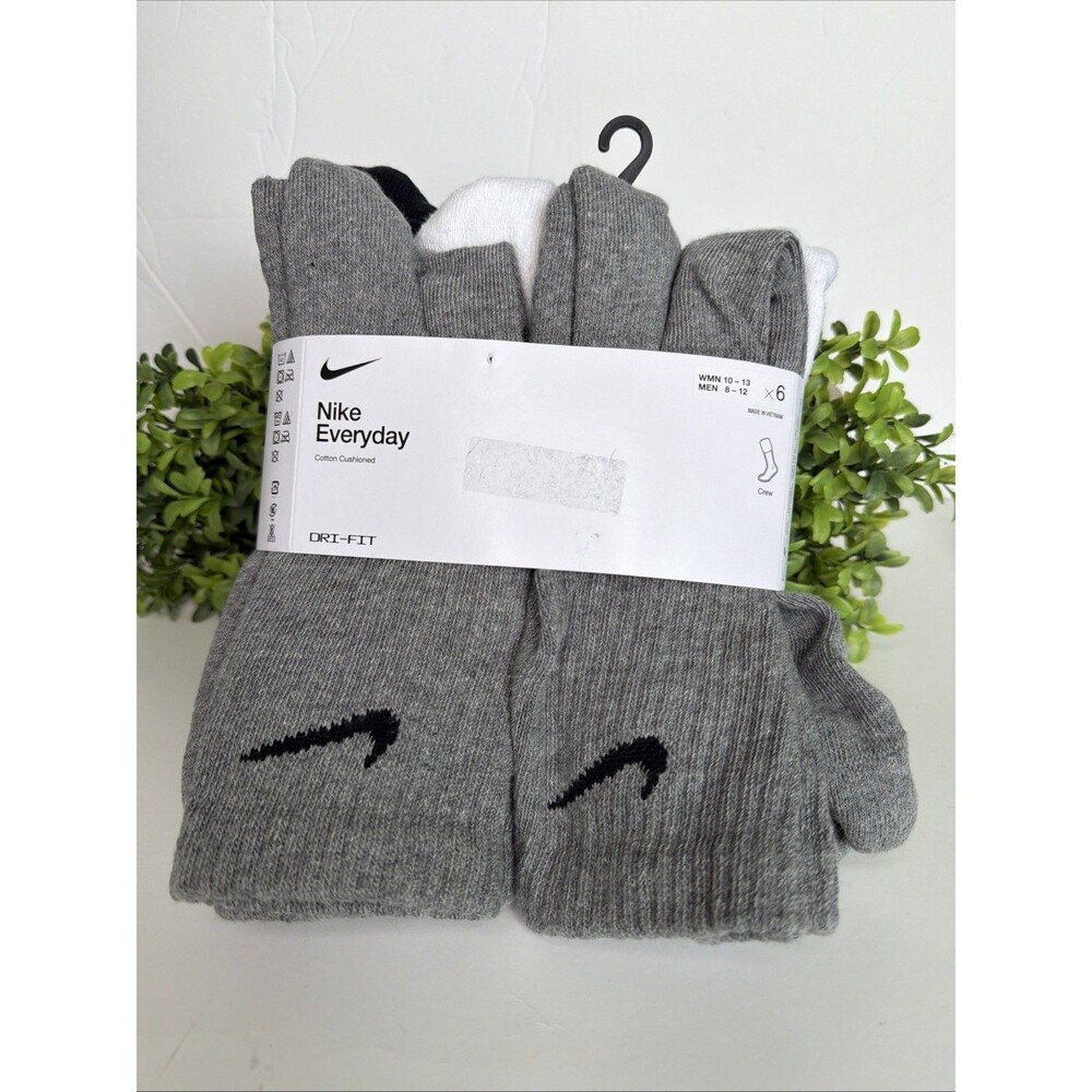Nike  Everyday Cushioned Crew Sport Socks Unisex Men's Women's  6 Pairs New